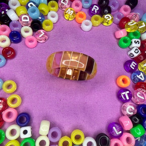 Acrylic ring - Picture 4 of 4